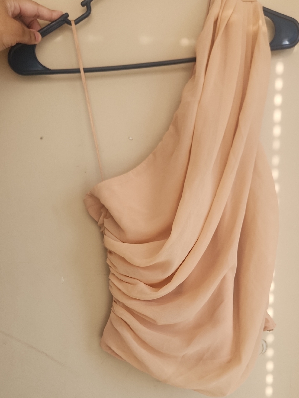 One-Shoulder Ruched Top - Picture 4 of 5